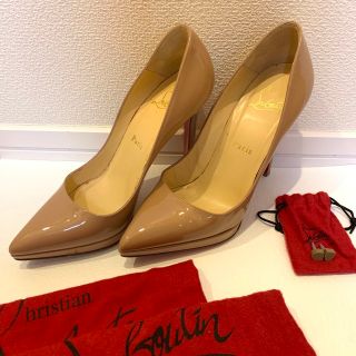 クリスチャンルブタン(Christian Louboutin)の極美品‼️新品に近いです❗️早い者勝ち❗️ルブタン　ベージュ　ヌード　パンプス(ハイヒール/パンプス)