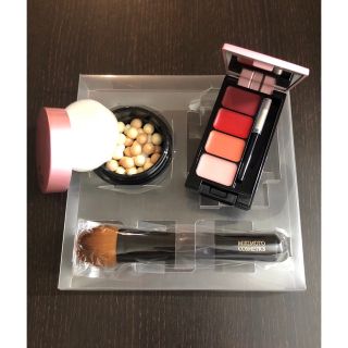 MIKIMOTO COSMETICS - ミキモト化粧品メイクアップキット(パウダー