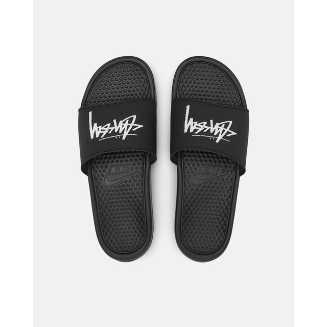 STUSSY(ステューシー)のSTUSSY & NIKE BENASSI SLIDE BLACK & SAIL メンズの靴/シューズ(サンダル)の商品写真