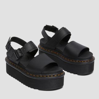 ドクターマーチン(Dr.Martens)のおきゃる様専用☺︎Dr.Martens☆VOSS QUAD☆厚底サンダル(サンダル)