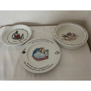 ウェッジウッド(WEDGWOOD)のWEDGEWOOD PETERRABBIT 3枚セット 旧刻印(食器)