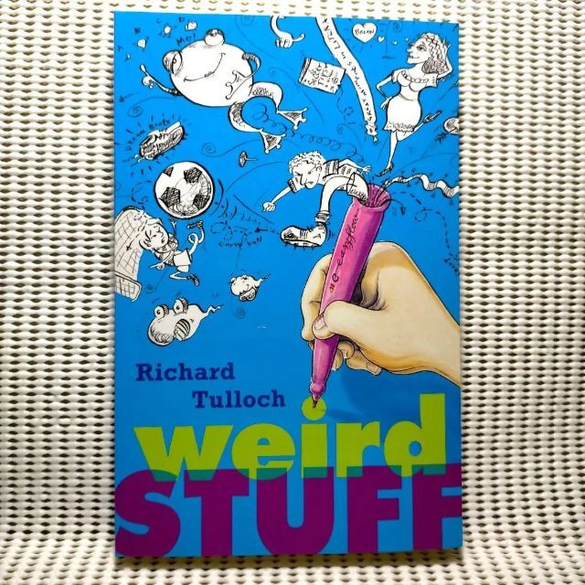 【洋書】Weird Stuff エンタメ/ホビーの本(洋書)の商品写真