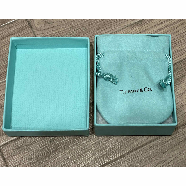 Tiffany & Co.(ティファニー)の【美品】Tiffany & Co.1837 ナローリング 19号 ブラックチタン メンズのアクセサリー(リング(指輪))の商品写真