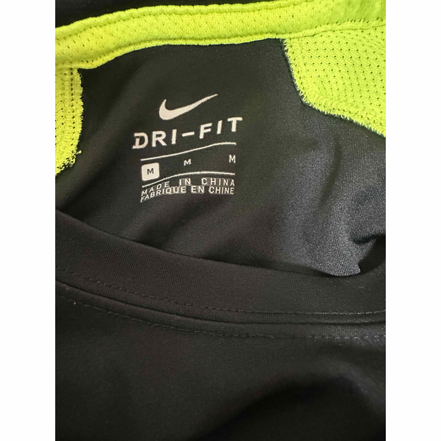 NIKE(ナイキ)のNIKE ナイキ　プラシャツ　長袖　ロンT ジャージ　ウェア　トレーニングウェア キッズ/ベビー/マタニティのキッズ服男の子用(90cm~)(Tシャツ/カットソー)の商品写真