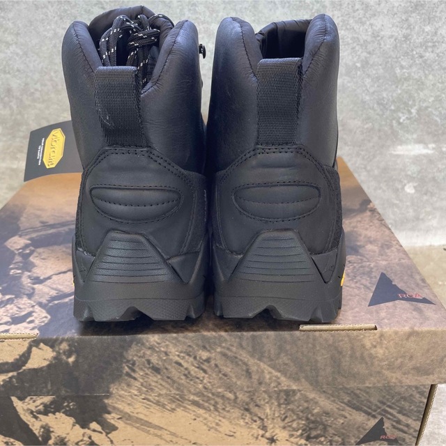 新品 ROA hiking スニーカー ブーツ