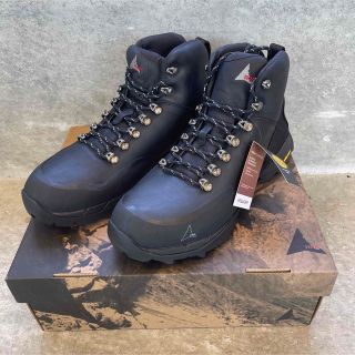 ARC'TERYX - 新品 ROA hiking スニーカー ブーツの通販 by kdmkdm's