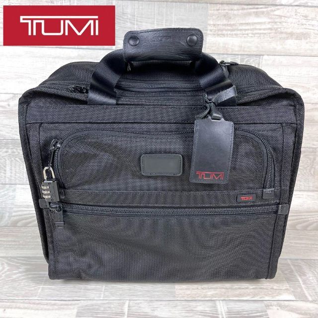 TUMI トゥミ ウィールドコンパクト トラベル キャリーケース 26102DH