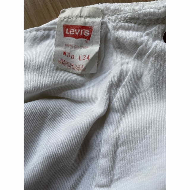 BEAMS(ビームス)の80'S LEVI'S501ホワイトデニム リーバイス ビームス ユニクロ US メンズのパンツ(デニム/ジーンズ)の商品写真