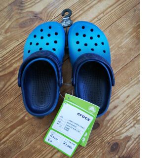 クロックス(crocs)のクロックスサンダル 17.5 新品 ブルー系(サンダル)