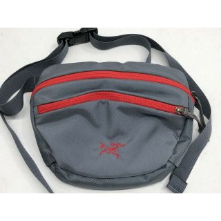 アークテリクス(ARC'TERYX)のARC'TERYX(アークテリクス) MAKA 2 マカ 2 ボディバッグ ウエストポーチ ウエストバッグ ショルダーバッグ / グレー 【中古】【007】(ウエストポーチ)