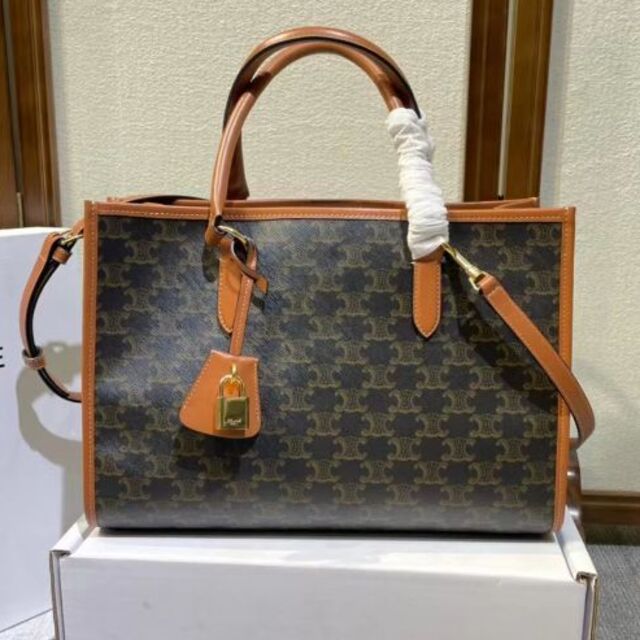 最も完璧な celine バッグ トリオンフキャンバス カバ ミニ