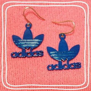 アディダス(adidas)のadidas❤ピアス❤ブルー(ピアス)