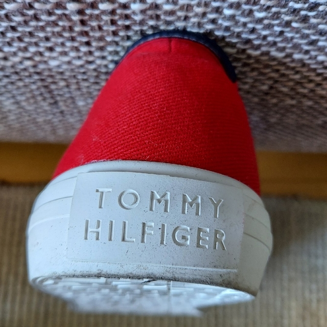 TOMMY HILFIGER(トミーヒルフィガー)のトミーヒルフィガー　メンズシューズ　27.5cm メンズの靴/シューズ(スニーカー)の商品写真