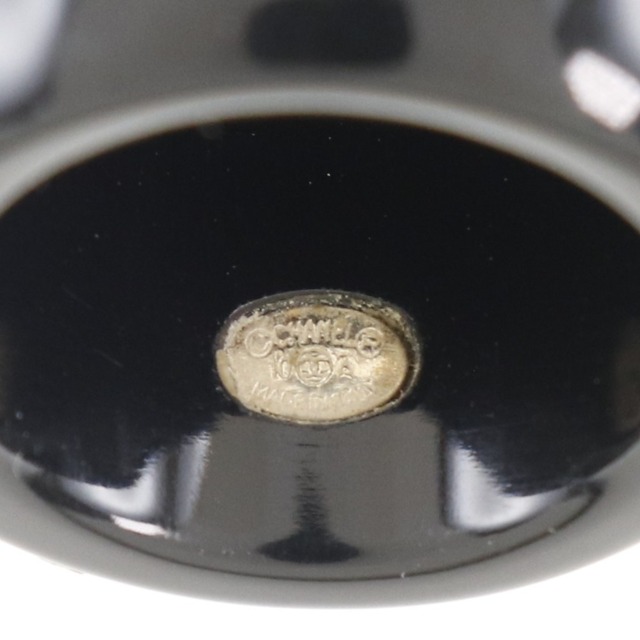 CHANEL(シャネル)の【CHANEL】シャネル ココマーク ツバメモチーフ プラスチック 14号 黒 10A レディース リング・指輪 レディースのアクセサリー(リング(指輪))の商品写真