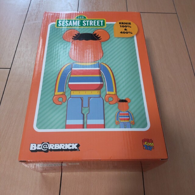 ベアブリック　be@rbrick　アーニー　Ernie　４００％ エンタメ/ホビーのフィギュア(アニメ/ゲーム)の商品写真