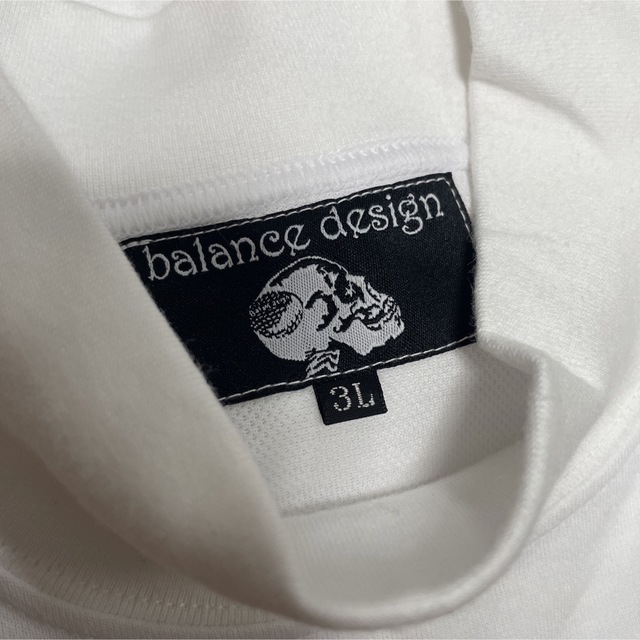 balanceweardesign(バランスウェアデザイン)の【BALANCE DESIGN GOLF】ロゴプリント　インナー♪一枚でも スポーツ/アウトドアのゴルフ(ウエア)の商品写真