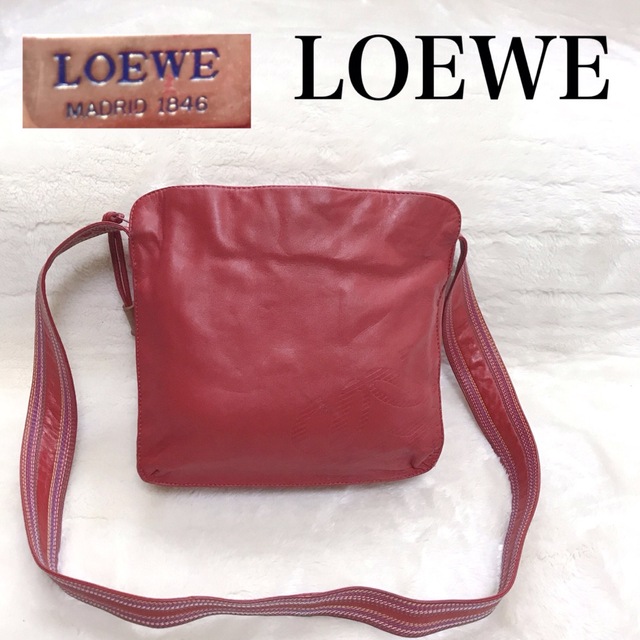 希少 LOEWE ロエベ ショルダーバッグ アナグラム ナッパレザー 赤