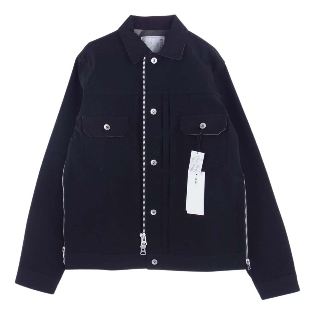 sacai(サカイ)のSacai サカイ ジャケット 21AW 21-02565M KAWS カウズ Print Blouson ボンディング加工 サイドジップ プリント ブルゾン ブラック系 001 2【美品】【中古】 メンズのジャケット/アウター(その他)の商品写真