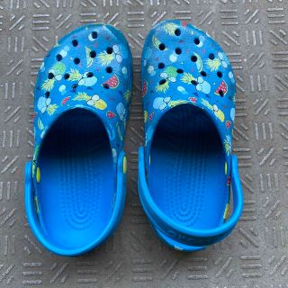 クロックス(crocs)のCrocs クロックス サイズ12 13 約19cm サンダル　中古　送料込み(サンダル)