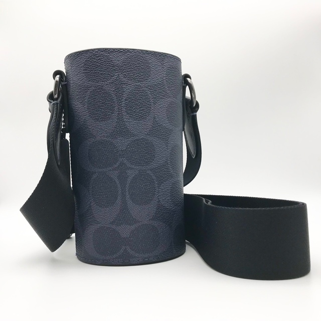 COACH ウォーターボトルクロスボディシグネチャー ペットボトルケース