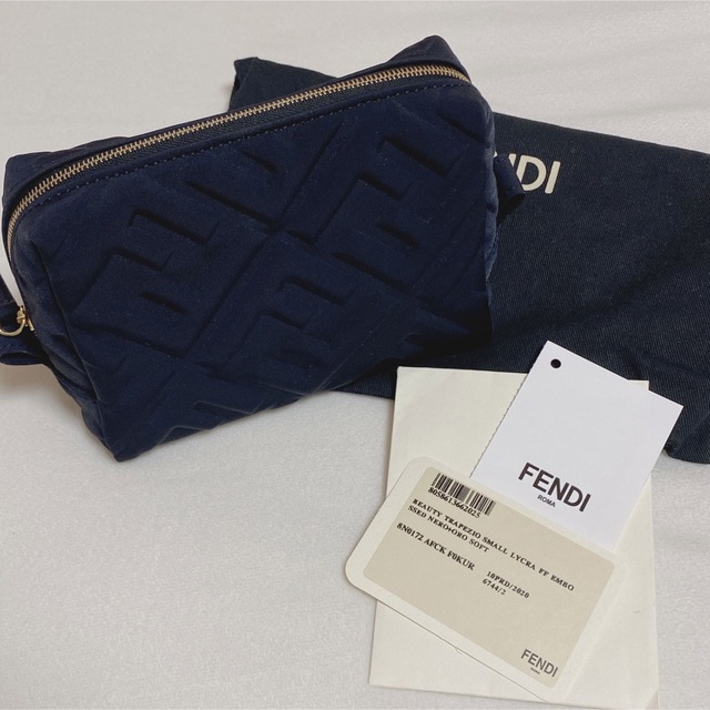 ブラック【最終値下げ】FENDI♡ポーチ