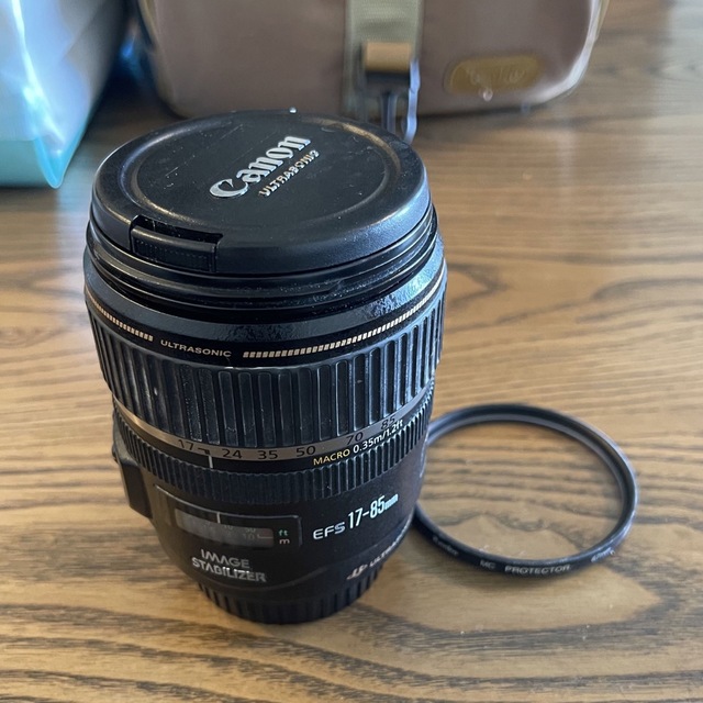 品　Canon EFS 17-85mm F4-5.6 IS