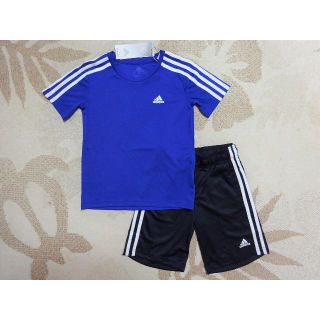 アディダス(adidas)の新品★アディダス★120★快適素材!!半袖Ｔシャツ(青)ハーフパンツ(紺)★上下(その他)