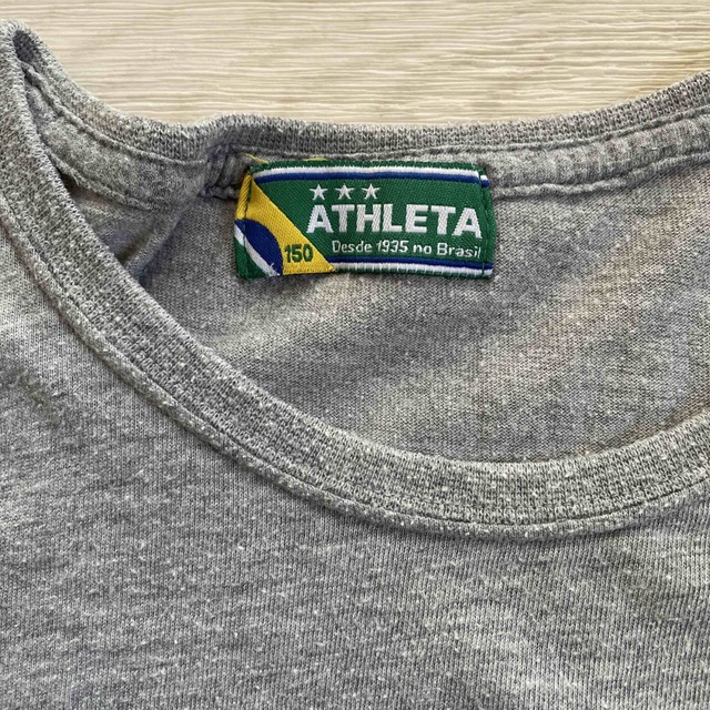 ATHLETA(アスレタ)のATHLETA  Tシャツ  150グレー スポーツ/アウトドアのサッカー/フットサル(ウェア)の商品写真