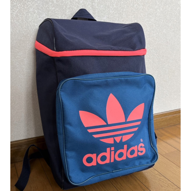 adidas originals リュック｜ネイビー | フリマアプリ ラクマ