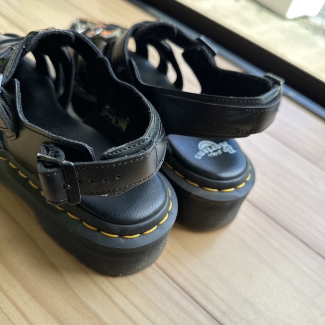 Dr.Martens 厚底 グルカサンダル Dr.Martens 厚底 グルカサンダル