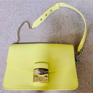FURLA(イエロー/黄色系)のフリマアイテム一覧 FURLA(イエロー/黄色系)のフリマアイテム一覧