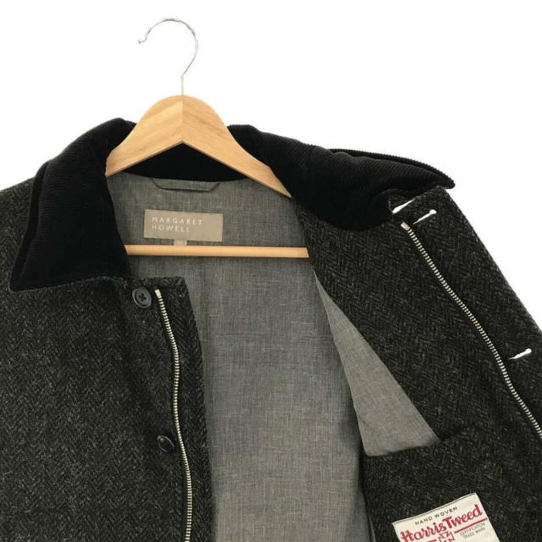 MARGARET HOWELL(マーガレットハウエル)の【美品】  MARGARET HOWELL / マーガレットハウエル | × HARRIS TWEED / ハリスツイード 別注 チンストラップ付き ウール ヘリンボーン ダウンベスト 襟内コーデュロイ | M | グレー | メンズ メンズのトップス(ベスト)の商品写真