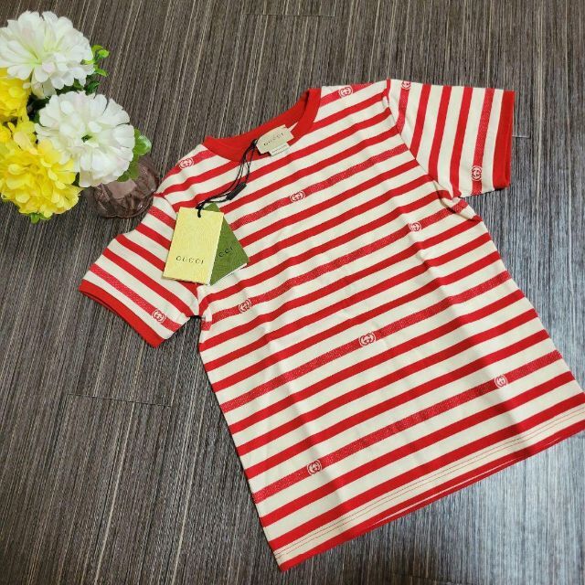 Gucci - GUCCI タグ付き ボーダー ロゴ Tシャツ 可愛い プレゼント