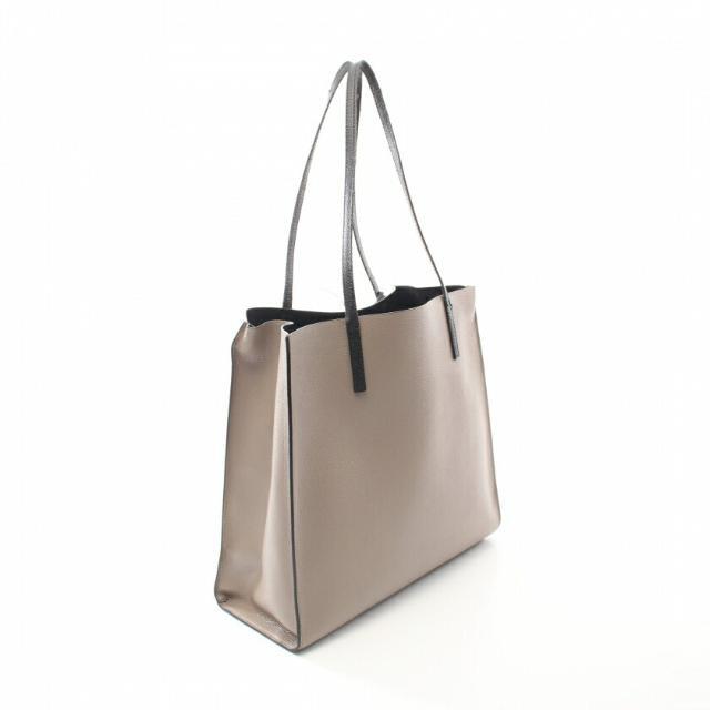 MARC JACOBS(マークジェイコブス)のGRIND COLORBLOCK TOTE BAG グラインド ショルダーバッグ トートバッグ レザー グレーベージュ アイボリー ブラック レディースのバッグ(トートバッグ)の商品写真