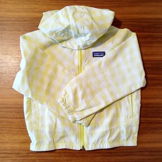 パタゴニア(patagonia)のPatagonia　パタゴニア　パーカー　薄手アウター　男の子女の子　4歳(ジャケット/コート)