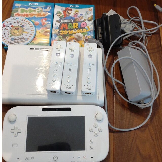 【値下げ】WiiU　本体+コントローラ3台+ソフト3枚スーパーマリオ