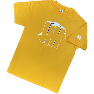 アンディフィーテッド(UNDEFEATED)の【UNDEFEATED】ビッグロゴ Tシャツ M 黄 新品 アンディーフーテッド(Tシャツ/カットソー(半袖/袖なし))