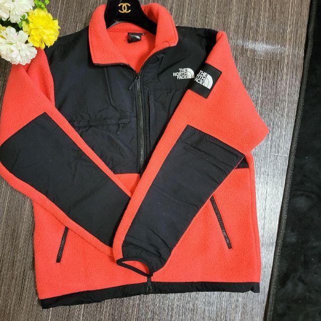 THE NORTH FACE - ノースフェイス レッド×ブラック ウール パーカー