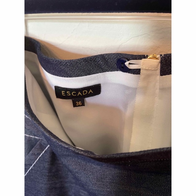 ESCADA(エスカーダ)のエスカーダ　スカート レディースのスカート(ひざ丈スカート)の商品写真