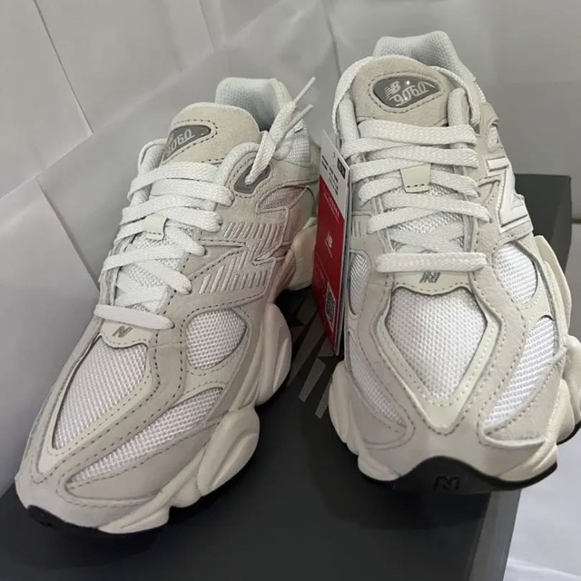 New Balance U9060UAW 24cm 新品未使用の通販 by Shiop0n's shop|ラクマ