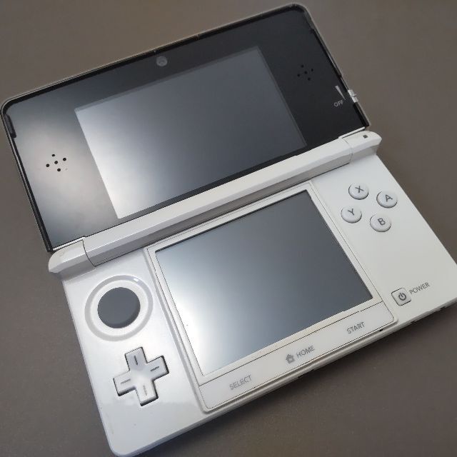 安心の整備済み！◆任天堂3DS 本体◆アイスホワイト◆29 3