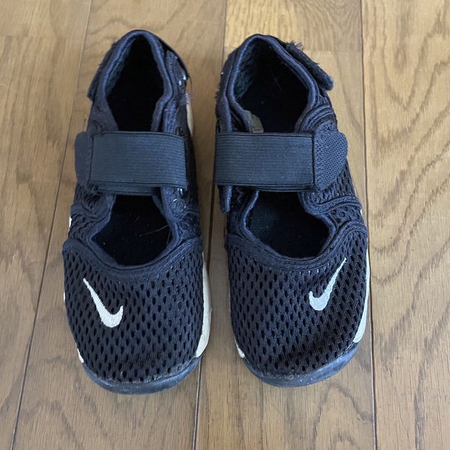 NIKE(ナイキ)のNIKE エアリフト　16センチ キッズ/ベビー/マタニティのキッズ靴/シューズ(15cm~)(サンダル)の商品写真