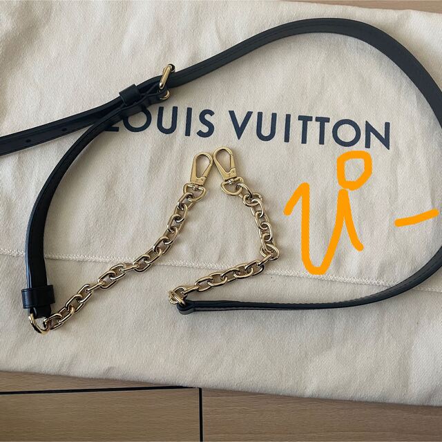 LOUIS VUITTON(ルイヴィトン)のルイヴィトン　スピーディ・バンドリエール 20 ブラック レディースのバッグ(ショルダーバッグ)の商品写真