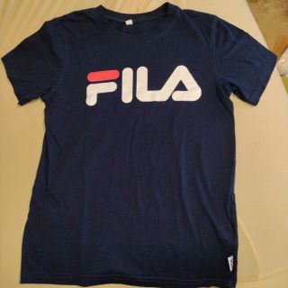 フィラ(FILA)のFILA　Tシャツ紺色　キッズサイズＭ(Tシャツ/カットソー)