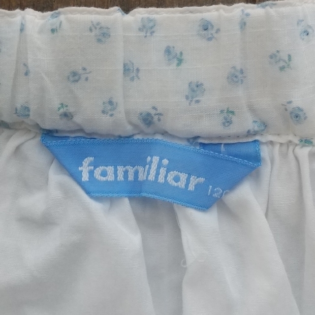 familiar(ファミリア)の再値下げ☆familiar 花柄スカート120cm キッズ/ベビー/マタニティのキッズ服女の子用(90cm~)(スカート)の商品写真