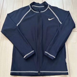 ナイキ(NIKE)のNIKEラッシュガード☆130cm(水着)