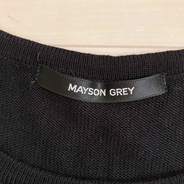 MAYSON GREY(メイソングレイ)のメイソングレイ　ビッキー　トップス　カット　 レディースのトップス(シャツ/ブラウス(長袖/七分))の商品写真