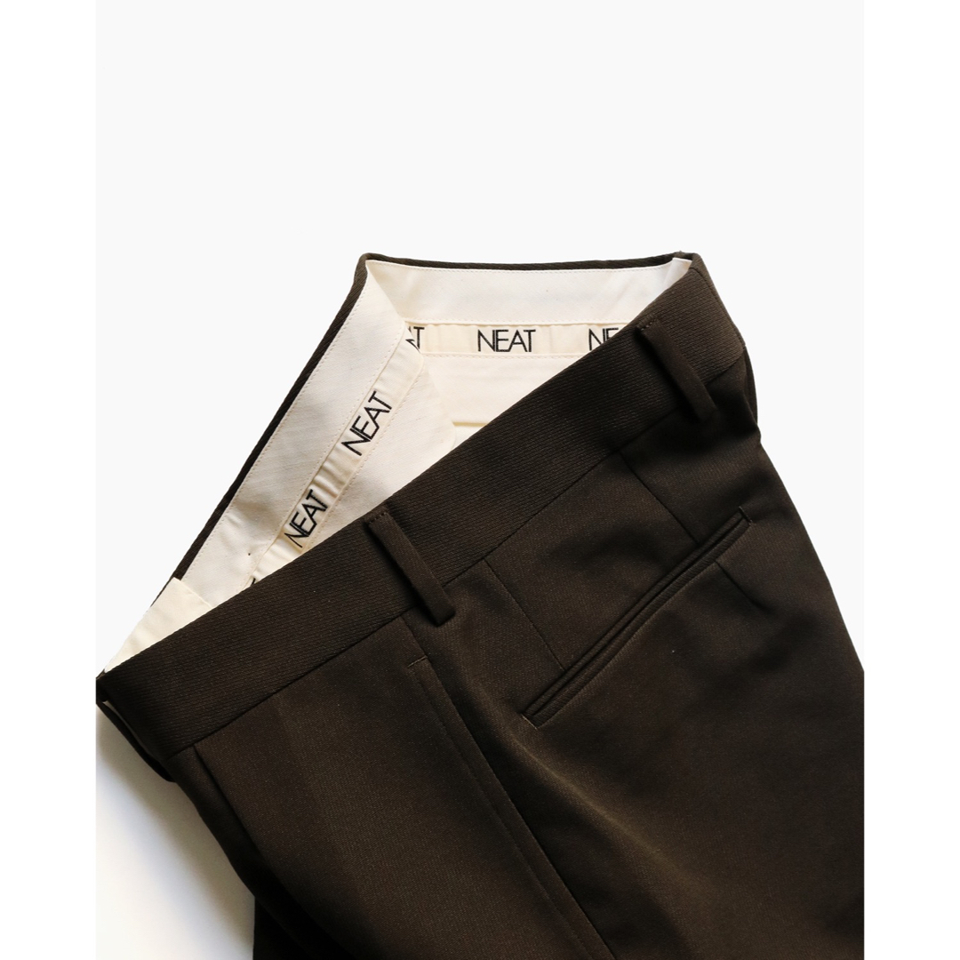 COMOLI(コモリ)のNEAT AWC CAVALRY TWILL｜TAPERED - Khaki メンズのパンツ(スラックス)の商品写真