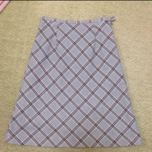 HONEYS(ハニーズ)のチェック柄ウールスカート レディースのスカート(ひざ丈スカート)の商品写真