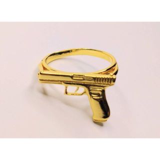 【２８号】拳銃　リング　指輪　ゴールド　鉄砲　ピストル　ガン　発砲(リング(指輪))